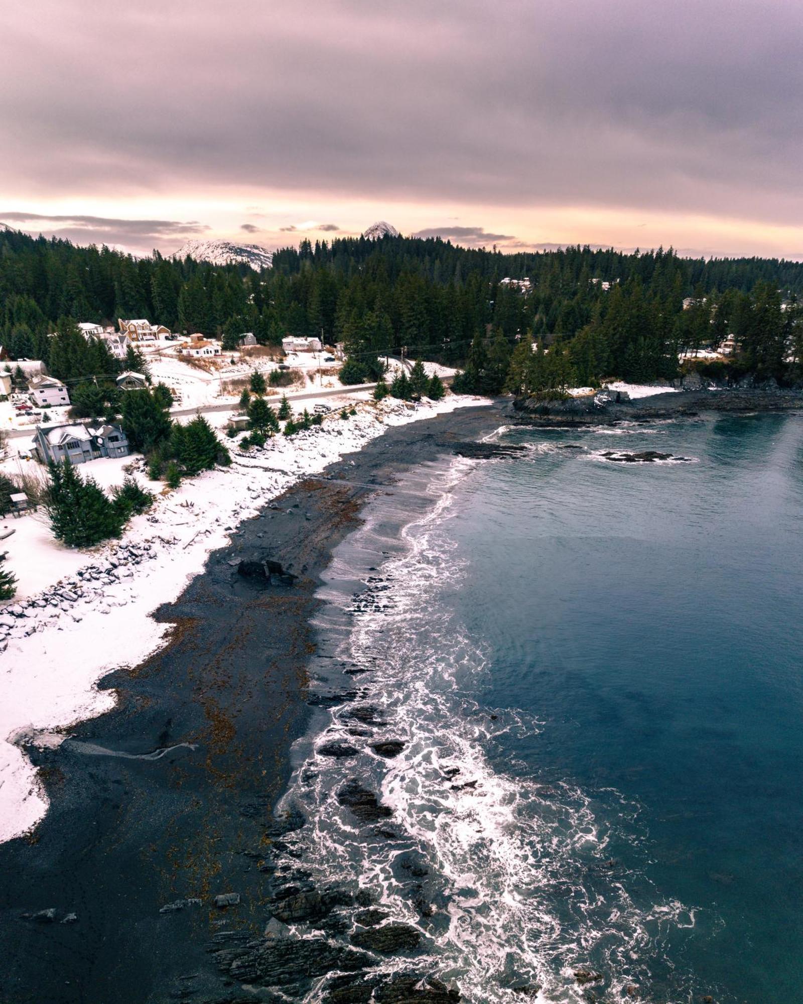 The Rogue Wave-Beach Access, Ocean Views, Private Кодиак Экстерьер фото